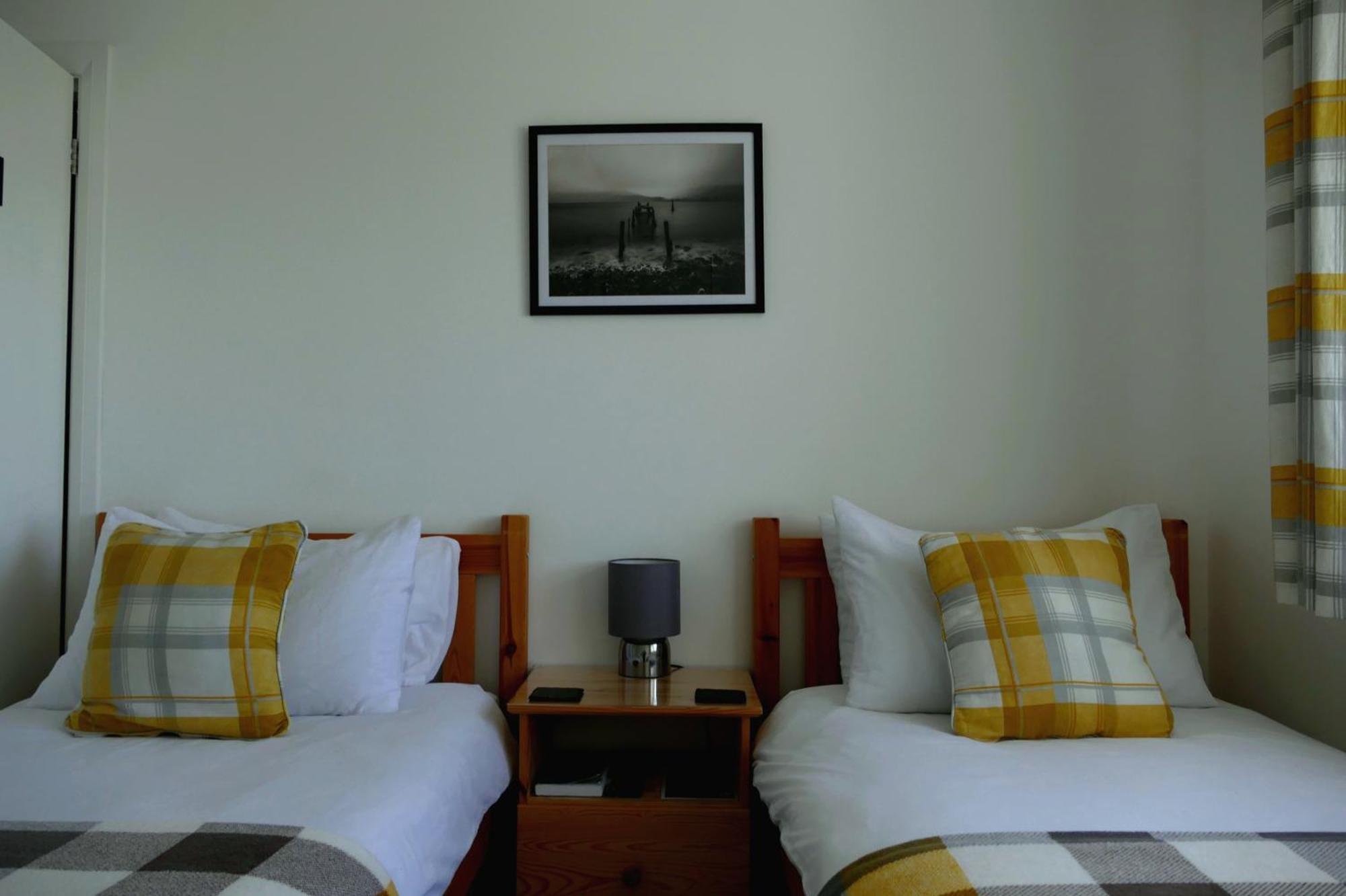 Black Sheep Bunkhouse Fort William Exterior foto